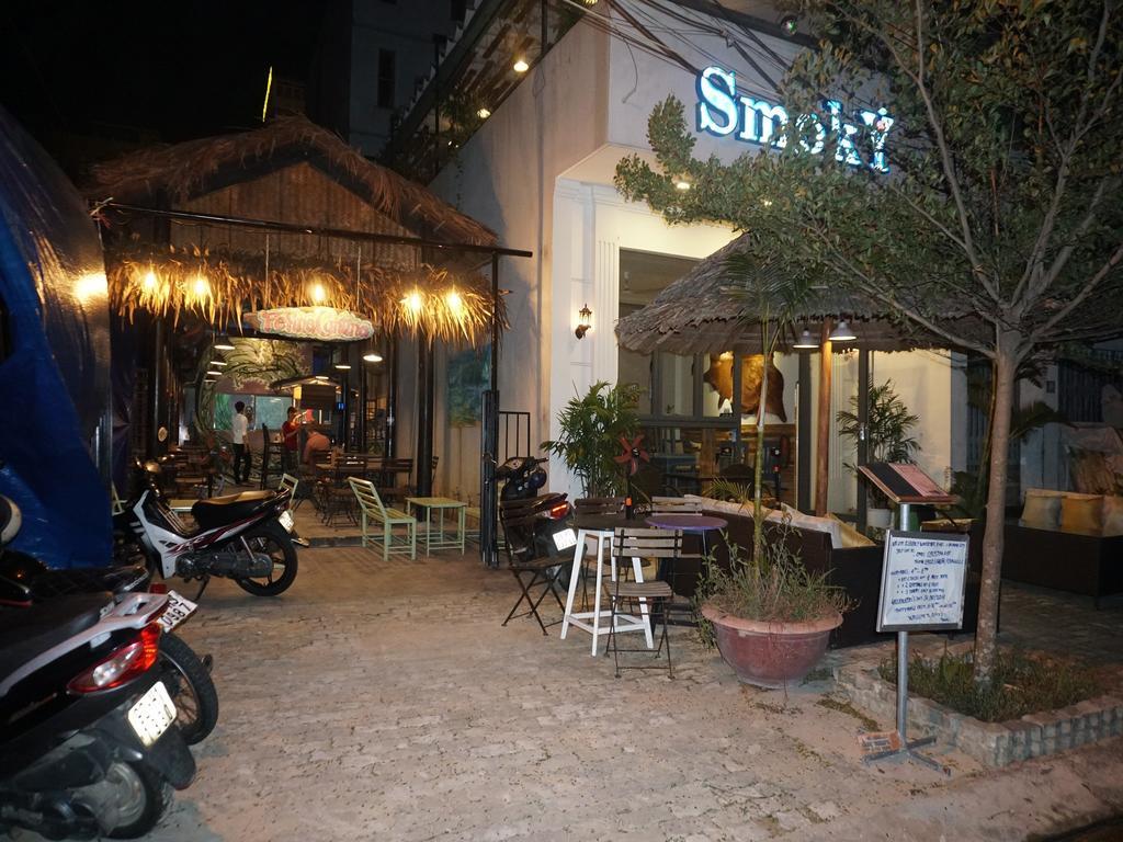 Victori Hotel Danang Buitenkant foto