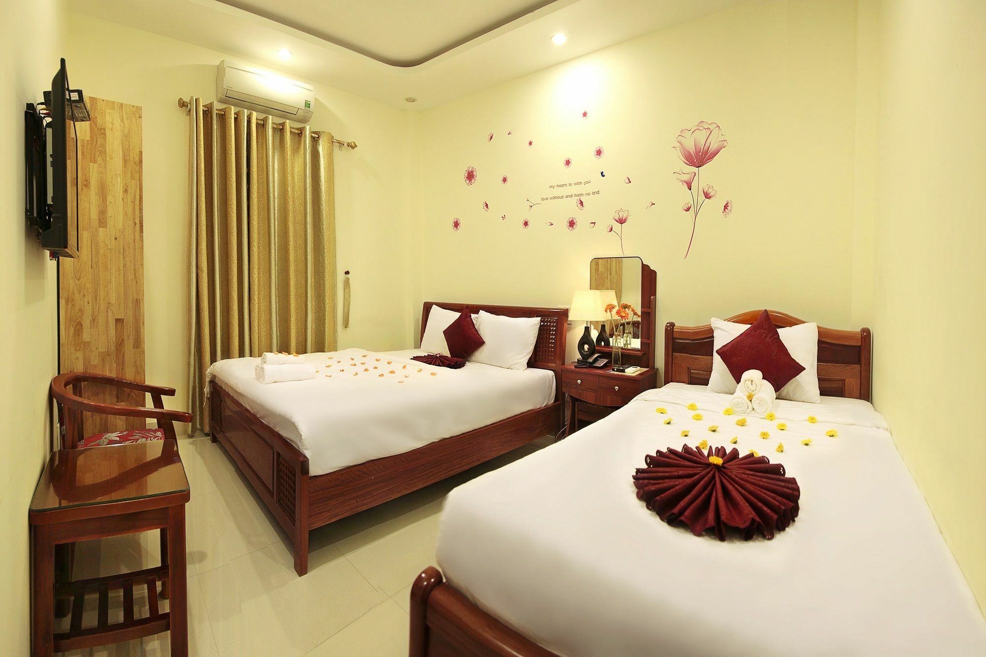 Victori Hotel Danang Buitenkant foto